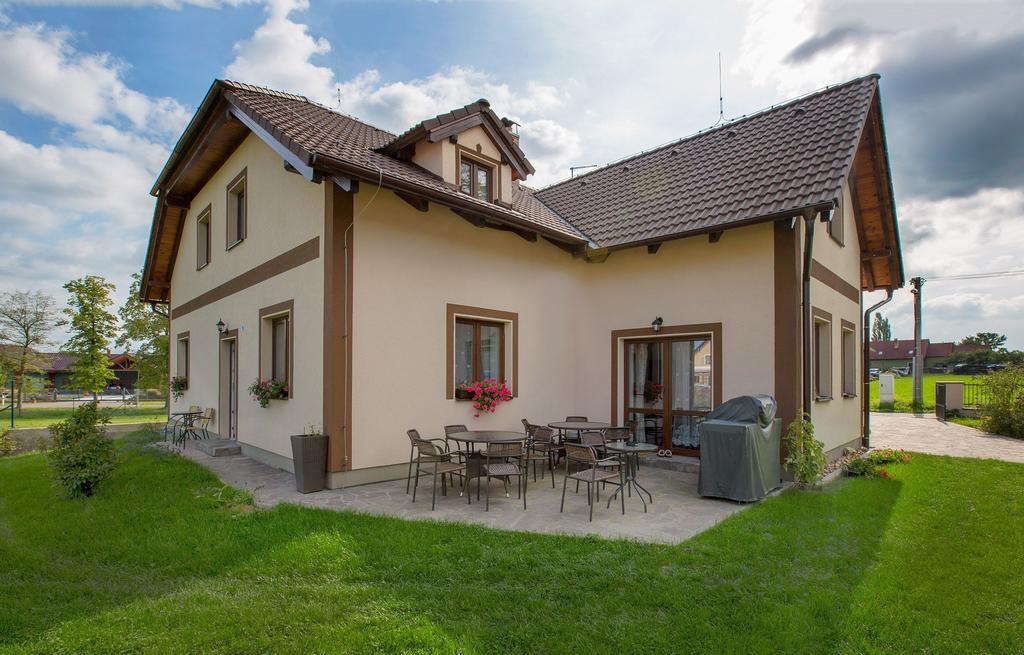 Penzion Domanín Třeboň Exterior foto